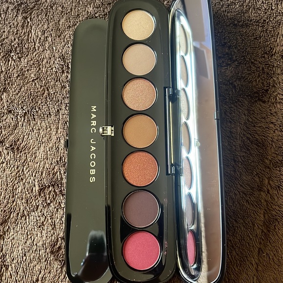 Marc Jacobs 740 Scandalust Eye-Conic Eyeshadow Palette - Picture 7 of 10